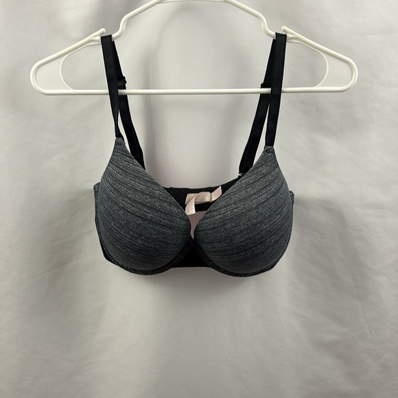 PINK Victoria’s Secret 34DD Bra Push Up Gray - Picture 3 of 10
